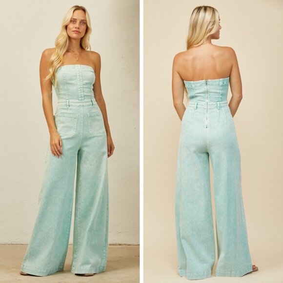 WOMEN'S AQUA STRAPLESS MINERAL WASH WIDE LEG DENIM JUMPSUIT - Picture 2 of 8